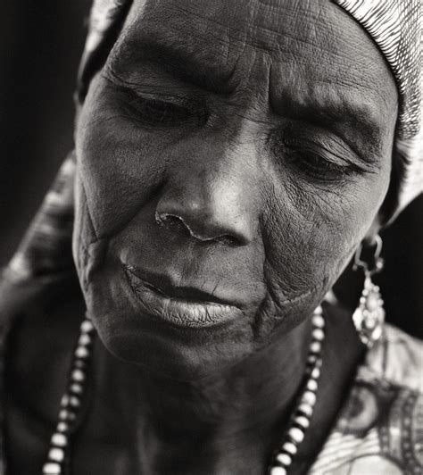 Rod Mclean – PhotographyPortrait of old African Woman - Rod Mclean - Photography