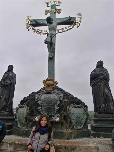 Prague the Iconic - A Walk Along Charles Bridge