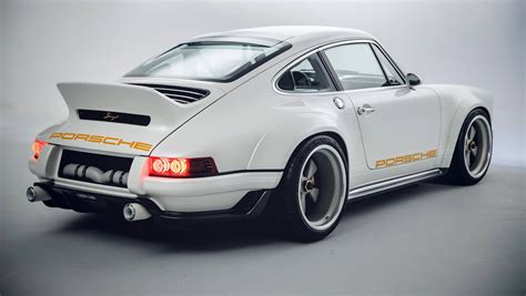 Download White Singer Porsche Rear Wallpaper | Wallpapers.com