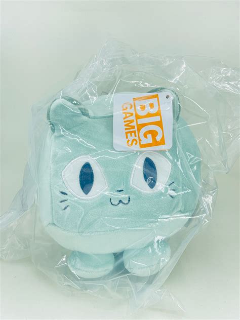 Pet Simulator X - Huge Cat Plush (Includes Exclusive Redeemable Code) – Product Sage Collectibles