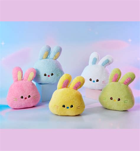 NewJeans Bunny Face Cushion [Yellow]