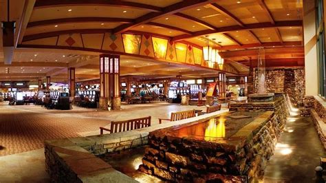 MESKWAKI BINGO CASINO HOTEL: 2022 Reviews (Tama, IA) - Photos of Hotel ...