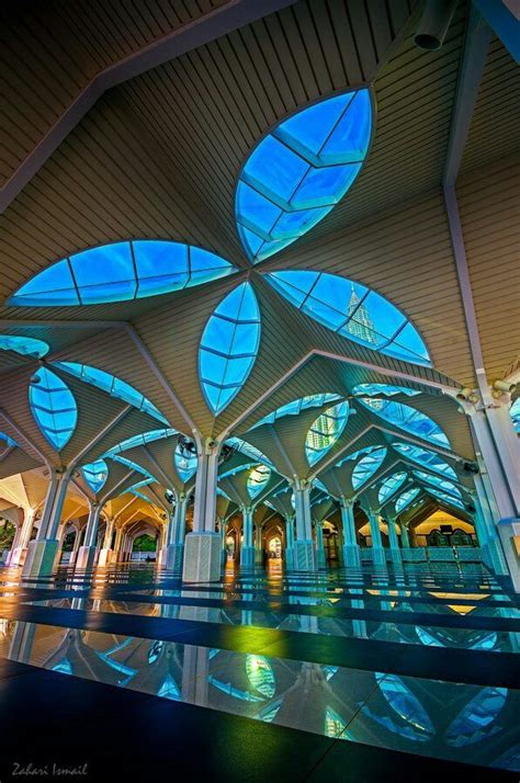 Marvels Architecture - Kuala Lampur -Malaysia | Beautiful mosques ...