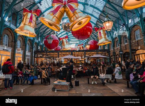 Experience the Victorian Market Christmas Celebrations in London, UK ...