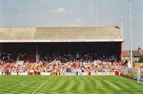 Extreme Football Tourism: ENGLAND: Leyton Orient FC