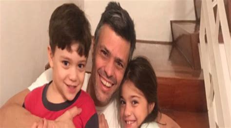 Venezolanos en Miami celebran el regreso de Leopoldo López con su familia – Alianza Estrategica