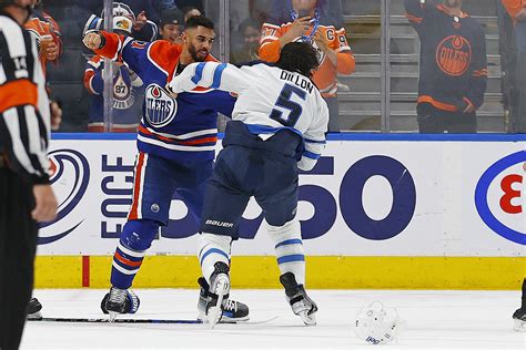 Jets fight back from 2-0 hole, beat Oilers in OT | Reuters