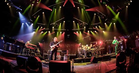 Phish Opens April 2022 Run At Madison Square Garden: Setlist, Recap ...