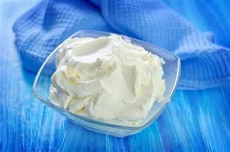 What is the Best Substitute for Mascarpone Cheese? - PreparedCooks.com