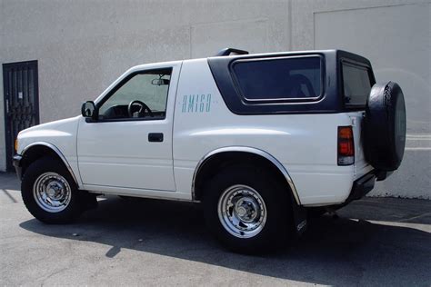 Isuzu Amigo Hardtop and Rodeo Sport Hardtops for All Isuzu Sport Trucks