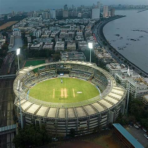 Wankhede Stadium IPL 2021 Timetable, Pitch Report, Hotels and Tickets