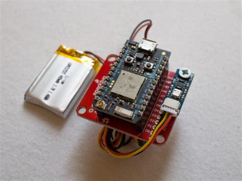 Solar powered Particle Photon environment monitor - Electronics-Lab.com