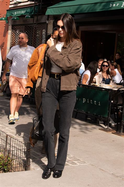 Kendall Jenner Street Style - New York City 09/16/2023 • CelebMafia