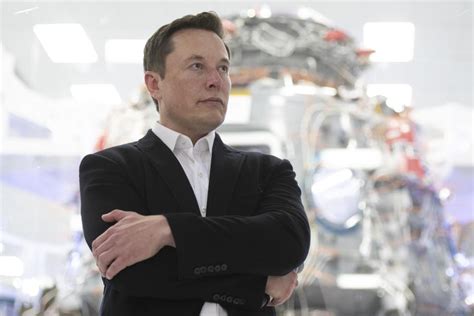 How Much Does Elon Musk Height? How Tall Is He? - Celebnetworth.net