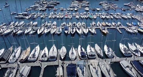 Rushcutters Bay Marina, Australia - location, yacht rentals, nearest ...