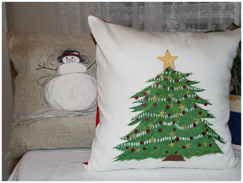 DIY180: Pottery Barn Inspired Christmas Tree Pillow