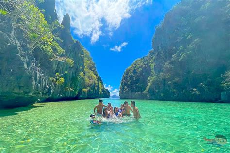 Kayaking along the Big Lagoon of El Nido, Palawan - Wander Kid Travels ...