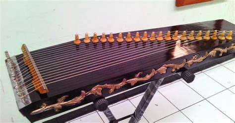 20+ Contoh Alat Musik Petik Tradisional Dan Modern Beserta Gambarnya ...