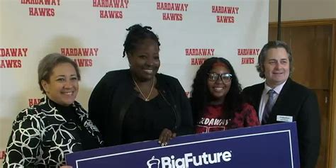 Hardaway High School student surprised with $40K scholarship