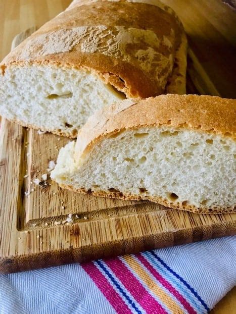 Salt-Free Tuscan Bread - MyPinchofItaly.co.uk