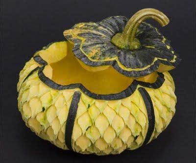 Carved squash | Vegetable carving, Veggie art, Fruit and vegetable carving