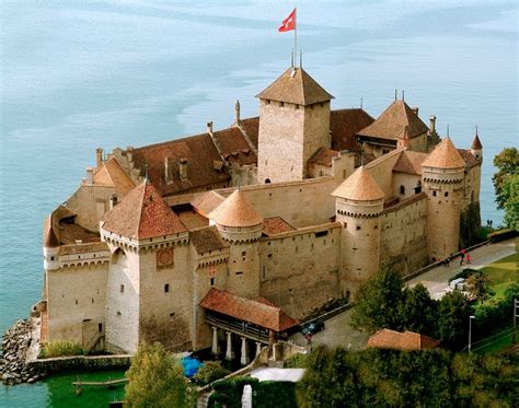 Chillon Castle, Switzerland | NATURE OF THE WORLD