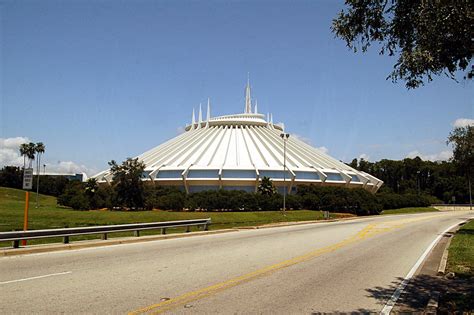 Space Mountain Star Wars Walt Disney World - NavFile