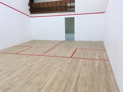 Expert Tips on How to Clean a Squash Court