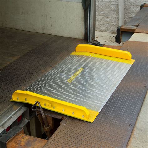 Aluminum Dock Board With Steel Safety Curbs and Carrying Chain - 10,000lb Capaci | Discount Ramps