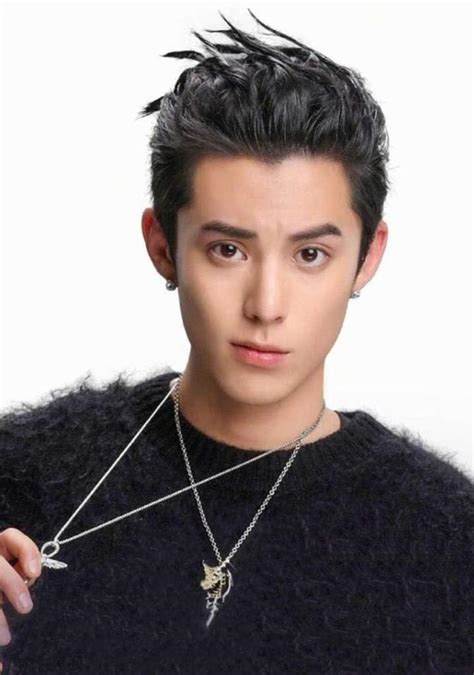 Dylan Wang | Wiki | Vida de Dorameiro Amino