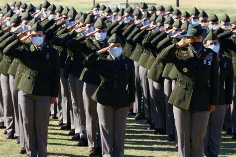 U.S. ARMY: First basic training class graduates wearing Army Green ...