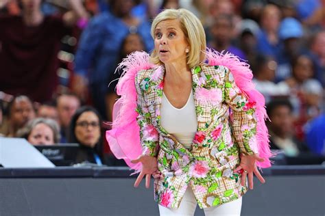 Prominent Women's Basketball Coach Ripped For Her Wild Courtside Wardrobes - Newsweek