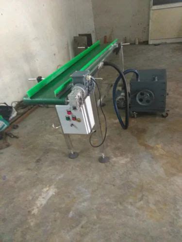 Vacuum Belt Conveyor at Rs 180000 in New Delhi | ID: 11367763962