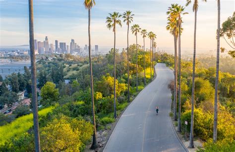 Studio City, NoHo and Sherman Oaks: Which Neighborhood in The Valley is ...