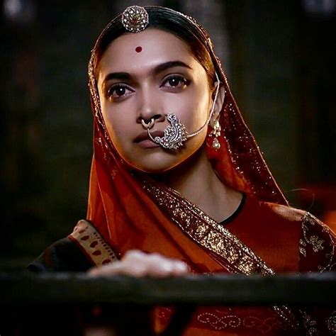 Padmavat- Deepika padukone | Deepika padukone movies, Deepika padukone ...