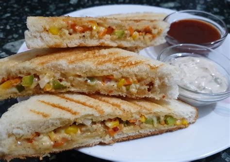 Mexican Sandwich Recipe by Zarna B V - Cookpad