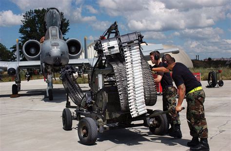 Weapons: The A-10 Warthog Attack Aircraft - Warfare History Network