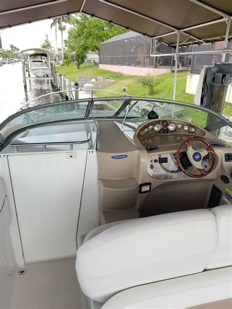 Four Winns 2005 for sale for $26,900 - Boats-from-USA.com