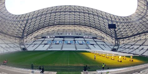 PHOTOS. Inauguration officielle du stade Vélodrome à Marseille: à 600 ...