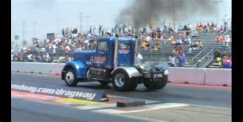 Video: World's Fastest Semi Truck