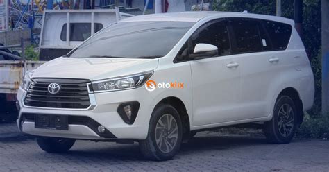 Spesifikasi dan Harga Toyota Innova Reborn 2023