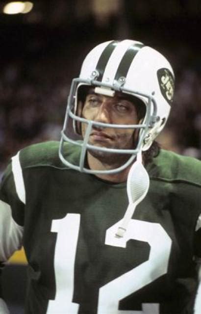 Joe Namath biography. Former American athlete, quarterback