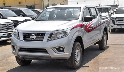 New Nissan Navara SE 2.5L Diesel M/T 2020 for sale in Dubai - 648588