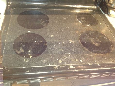 Homemaking Challenged: Cleaning a glass top stove