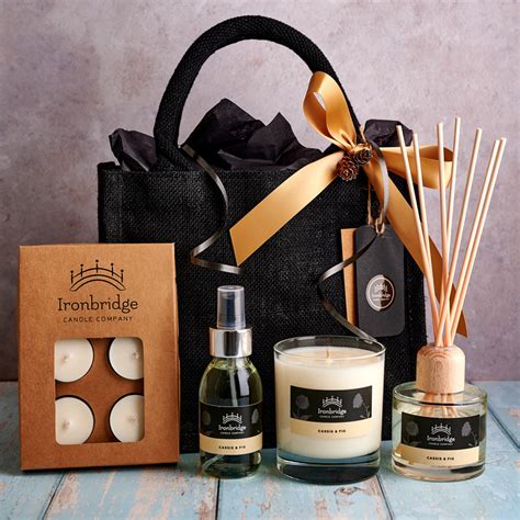 Cassis and Fig Luxury Gift Set | Ironbridge Candle Company