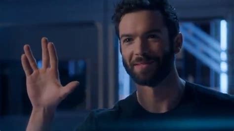 Ethan Peck Says He Brings An Element Of Danger To Spock On ‘Star Trek: Discovery’ – TrekMovie.com