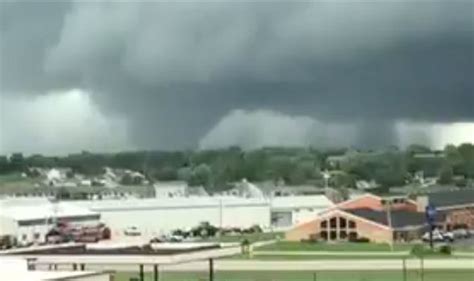 Tornado: Marshalltown, Iowa USA and Pella has catastrophic damage | World | News | Express.co.uk