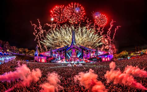 Tomorrowland Unveils 2024 Lineup for Landmark 20th Edition | EDM Identity