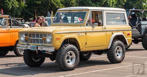 Pin on Toms Offroad 66-77 Ford Broncos