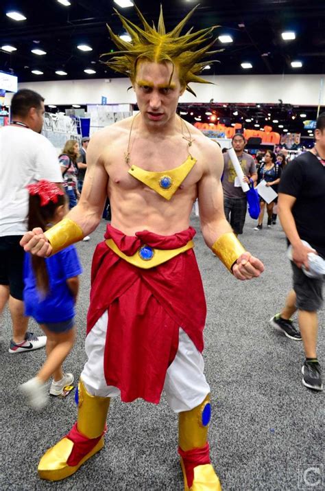 san-diego-comic-con-2016-cosplay-87-broly-dragon-ball-z | Turn The Right Corner